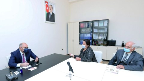 Səfər Mehdiyev vətəndaşların problemlərini yerindəcə həll etdi - FOTOLAR