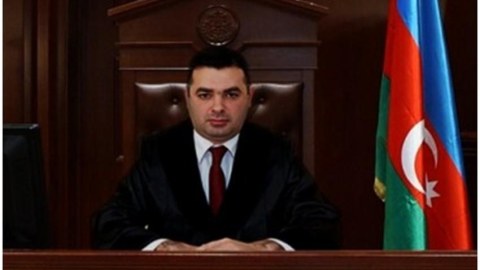 Arvadını öldürə hakimin cəzası AZALDILDI
