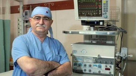 Ürəklərə işıq saçan professor – Bingur Sönməzin 70 illik yubileyinə