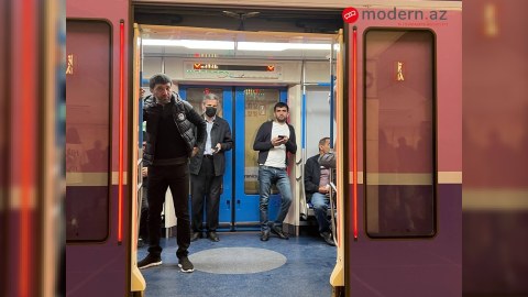 Metroda maskadan istifadə ilə bağlı yeni AÇIQLAMA