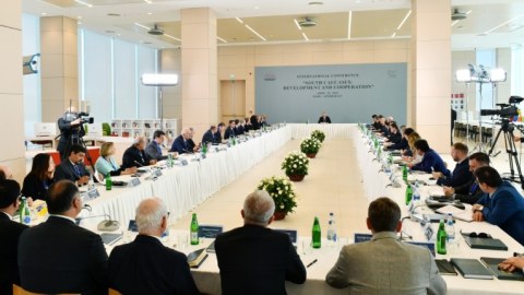 Ermənilər saxta keçmişə əsaslanaraq gələcəyi də əldən verirlər