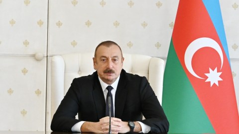 “Şəhid ailələrinin heç bir problemi olmasın” – Prezidentdən tapşırıq