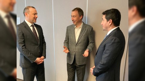 Hikmət Hacıyev Qriqoryanla GÖRÜŞDÜ
