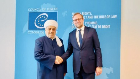 Şeyx Avropa Şurası rəsmilərini Qarabağa çağırdı