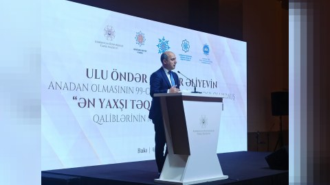 “O vaxt Azərbaycanda cəmi 765 məktəb var idi” - NAZİR