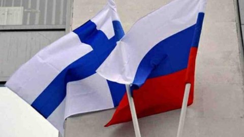 Rusiya Finlandiyanın hava məkanını pozdu
