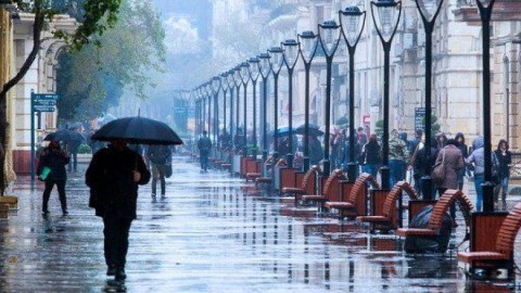Yağış yağacaq, dolu düşəcək - Bu günün havası