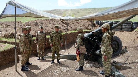 Kərim Vəliyev Kəlbəcərdə döyüş hazırlığını YOXLADI - FOTO
