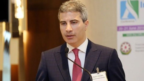 Azərbaycanda iş tapmaq ASANLAŞIR