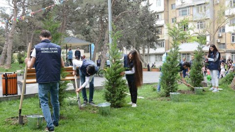 Daha bir abad həyət istifadəyə verildi - FOTO