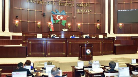 Deputatlar 4 qanuna dəyişikliyi qəbul edib