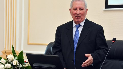 Dilçilik tariximizin əvəzedilməz şəxsiyyəti - Qəzənfər Kazımov...