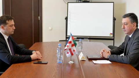 Gürcüstanla parlamentlərarası əlaqələr müzakirə edildi
