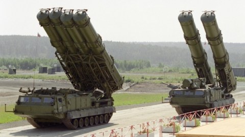 ABŞ-dan TƏLƏB: S-300-ləri Kiyevə verin!
