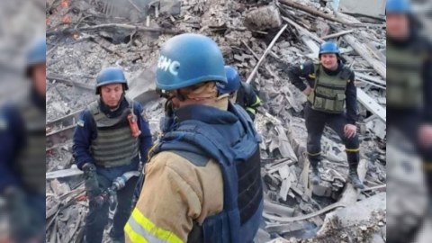 Ukraynada məktəb bombalandı: onlarla ölən var