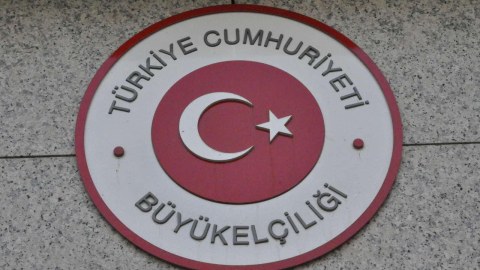 Türkiyə səfirliyi Heydər Əliyevi andı