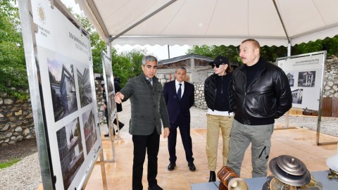 Prezident Şuşada bərpa işləri ilə tanış oldu