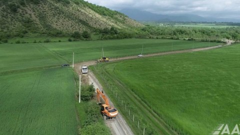 Bunud-Həzrə yolu yenidən qurulur - VİDEO