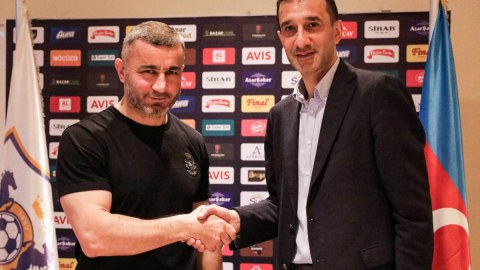 "Qarabağ" Qurban Qurbanovla 3 illik müqavilə imzaladı