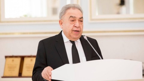 Səfa Mirzəyev təqaüdə GÖNDƏRİLDİ