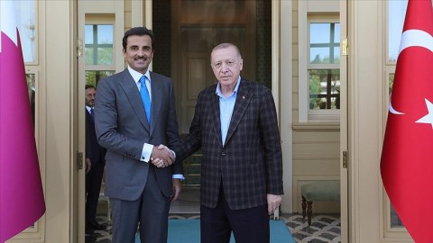 Ərdoğan Qətər əmiri ilə görüşdü