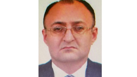 Ölkədən qaçan Aparat rəhbəri axtarışa verildi - FOTO