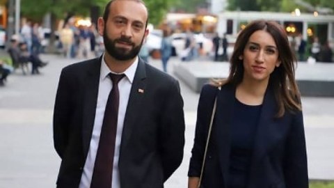 Ermənistan xarici işlər nazirinin arvadı işdən çıxarıldı