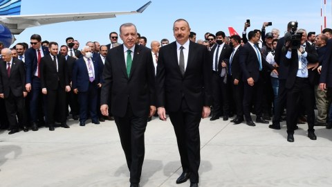 Prezidentlər hava limanının açılışında – YENİLƏNİB (FOTOLAR)