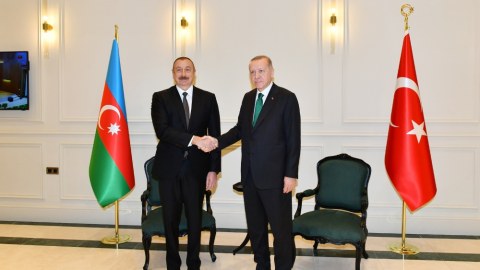 İlham Əliyev Ərdoğanı Azərbaycana dəvət etdi - YENİLƏNİB