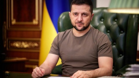 Rusiya rəsmən terrorizmin sponsoru kimi tanınmalıdır - Zelenski