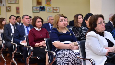Yeni məktəb direktorlarına tapşırıqlar verildi