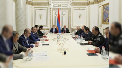 Paşinyan Təhlükəsizlik Şurasının iclasını çağırdı