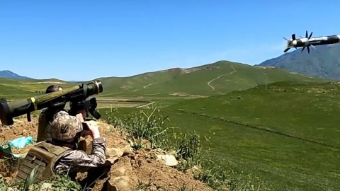 Gürcüstan ordusunu təlimə çıxardı