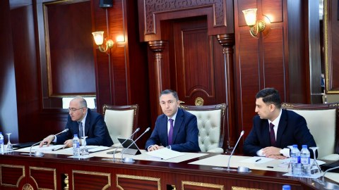 Milli Məclisdə büdcənin icrası müzakirə edildi - FOTO