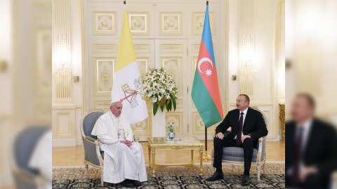 İlham Əliyev Roma Papasını TƏBRİK etdi