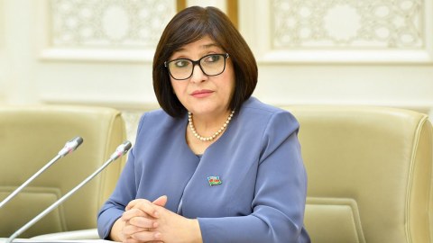 Spiker Türkiyə və Gürcüstan deputatları ilə görüşdü