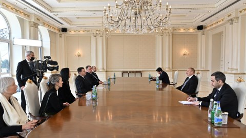 Prezident Estoniya Parlamentinin sədrini qəbul edib