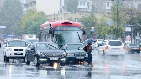 Yağış kəsdi, Bakının tıxacı bitmədi - SİYAHI
