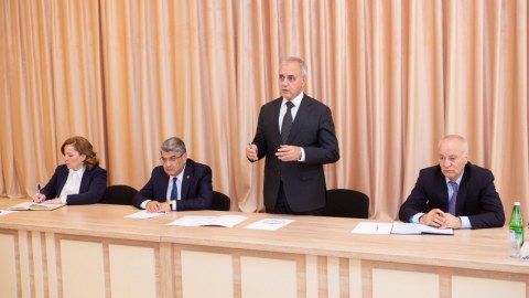 Elxan Allahverdiyev Binəqədi sakinləri ilə görüşüb