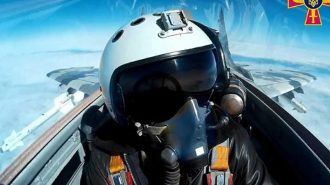 Rusiyaya məxsus Su-35 qırıcısı VURULDU