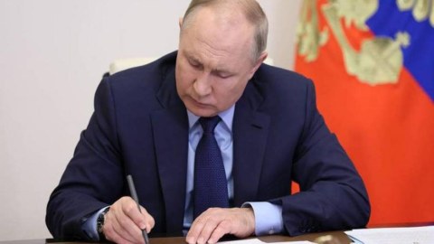 Putin separatçılara ikili vətəndaşlıq pasportu verəcək