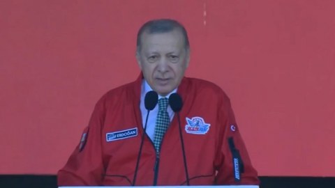 Ərdoğan: “Heç kimin torpağında gözümüz yoxdur”
