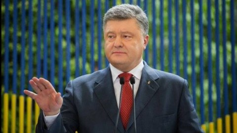 Poroşenkonun ölkədən çıxmasına icazə verilmədi