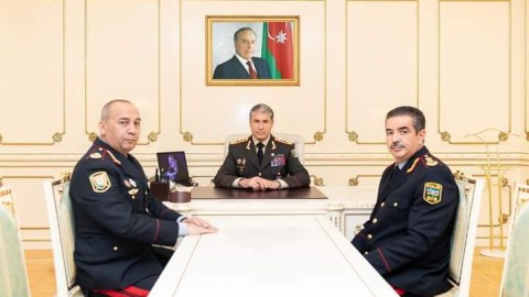 Vilayət Eyvazov generalı təqaüdə GÖNDƏRDİ