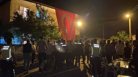 Hərbçilərlə mühafizəçilər arasında kütləvi DAVA