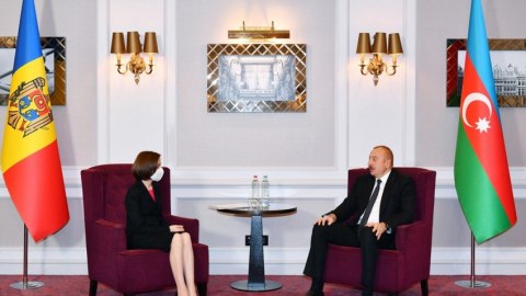 Moldova Prezidenti İlham Əliyevə ZƏNG ETDİ