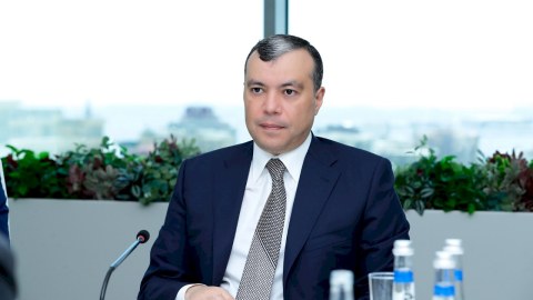 Əmək müqavilələrinin sayı artıb
