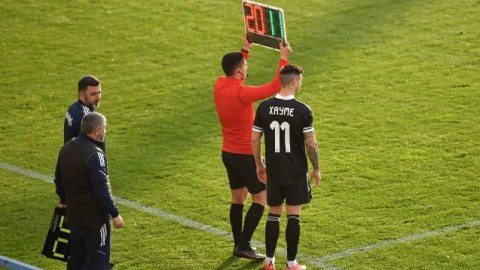 Azərbaycan çempionatında əvəzetmə sayı artırıldı