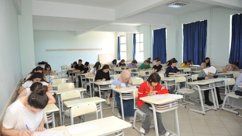 BMU-da yaz semestrinin imtahan sessiyası başlayıb - FOTO