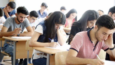 Həftəsonu imtahan verəcək abituriyentlərin NƏZƏRİNƏ